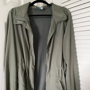 Army green active jacket size extra large